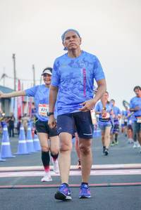 BIB: 825
                            <button type="button" onclick="openModal(3508400)" class="btn btn-primary btn-sm float-right btn-popup" data-toggle="modal" data-target=".modal-high-quality">
                        <i class="fas fa-shopping-cart"></i> Add to Cart
                    </button>
                                            <button type="button" onclick="isThisMe(3508400, true)" class="btn btn-success btn-sm float-right btn-popup btn-isme hidden" data-toggle="tooltip" data-placement="bottom" title="นี่คือรูปของคุณใช่ไหม คลิกที่นี่เพื่อเอาเข้าอัลบั้ม">
                        <i class="fas fa-plus"></i> Add to album
                    </button>
                    <button type="button" onclick="isThisMe(3508400, false)" class="btn btn-warning btn-sm float-right btn-popup btn-isnotme hidden">
                        <i class="fas fa-ban"></i> Remove from album
                    </button>
