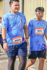 BIB: 9051, 9049
                            <button type="button" onclick="openModal(3507364)" class="btn btn-primary btn-sm float-right btn-popup" data-toggle="modal" data-target=".modal-high-quality">
                        <i class="fas fa-shopping-cart"></i> Add to Cart
                    </button>
                                            <button type="button" onclick="isThisMe(3507364, true)" class="btn btn-success btn-sm float-right btn-popup btn-isme hidden" data-toggle="tooltip" data-placement="bottom" title="นี่คือรูปของคุณใช่ไหม คลิกที่นี่เพื่อเอาเข้าอัลบั้ม">
                        <i class="fas fa-plus"></i> Add to album
                    </button>
                    <button type="button" onclick="isThisMe(3507364, false)" class="btn btn-warning btn-sm float-right btn-popup btn-isnotme hidden">
                        <i class="fas fa-ban"></i> Remove from album
                    </button>