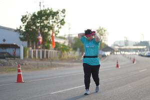 BIB: 
                            <button type="button" onclick="openModal(3305885)" class="btn btn-primary btn-sm float-right btn-popup" data-toggle="modal" data-target=".modal-high-quality">
                        <i class="fas fa-shopping-cart"></i> Add to Cart
                    </button>
                                            <button type="button" onclick="isThisMe(3305885, true)" class="btn btn-success btn-sm float-right btn-popup btn-isme hidden" data-toggle="tooltip" data-placement="bottom" title="นี่คือรูปของคุณใช่ไหม คลิกที่นี่เพื่อเอาเข้าอัลบั้ม">
                        <i class="fas fa-plus"></i> Add to album
                    </button>
                    <button type="button" onclick="isThisMe(3305885, false)" class="btn btn-warning btn-sm float-right btn-popup btn-isnotme hidden">
                        <i class="fas fa-ban"></i> Remove from album
                    </button>