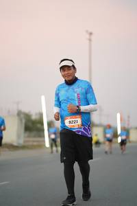 BIB: 9221
                            <button type="button" onclick="openModal(3239749)" class="btn btn-primary btn-sm float-right btn-popup" data-toggle="modal" data-target=".modal-high-quality">
                        <i class="fas fa-shopping-cart"></i> Add to Cart
                    </button>
                                            <button type="button" onclick="isThisMe(3239749, true)" class="btn btn-success btn-sm float-right btn-popup btn-isme hidden" data-toggle="tooltip" data-placement="bottom" title="นี่คือรูปของคุณใช่ไหม คลิกที่นี่เพื่อเอาเข้าอัลบั้ม">
                        <i class="fas fa-plus"></i> Add to album
                    </button>
                    <button type="button" onclick="isThisMe(3239749, false)" class="btn btn-warning btn-sm float-right btn-popup btn-isnotme hidden">
                        <i class="fas fa-ban"></i> Remove from album
                    </button>