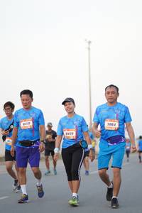 BIB: 8410, 9864, 8409
                            <button type="button" onclick="openModal(3308712)" class="btn btn-primary btn-sm float-right btn-popup" data-toggle="modal" data-target=".modal-high-quality">
                        <i class="fas fa-shopping-cart"></i> Add to Cart
                    </button>
                                            <button type="button" onclick="isThisMe(3308712, true)" class="btn btn-success btn-sm float-right btn-popup btn-isme hidden" data-toggle="tooltip" data-placement="bottom" title="นี่คือรูปของคุณใช่ไหม คลิกที่นี่เพื่อเอาเข้าอัลบั้ม">
                        <i class="fas fa-plus"></i> Add to album
                    </button>
                    <button type="button" onclick="isThisMe(3308712, false)" class="btn btn-warning btn-sm float-right btn-popup btn-isnotme hidden">
                        <i class="fas fa-ban"></i> Remove from album
                    </button>