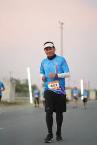 BIB: 9221
                            <button type="button" onclick="openModal(3239738)" class="btn btn-primary btn-sm float-right btn-popup" data-toggle="modal" data-target=".modal-high-quality">
                        <i class="fas fa-shopping-cart"></i> Add to Cart
                    </button>
                                            <button type="button" onclick="isThisMe(3239738, true)" class="btn btn-success btn-sm float-right btn-popup btn-isme hidden" data-toggle="tooltip" data-placement="bottom" title="นี่คือรูปของคุณใช่ไหม คลิกที่นี่เพื่อเอาเข้าอัลบั้ม">
                        <i class="fas fa-plus"></i> Add to album
                    </button>
                    <button type="button" onclick="isThisMe(3239738, false)" class="btn btn-warning btn-sm float-right btn-popup btn-isnotme hidden">
                        <i class="fas fa-ban"></i> Remove from album
                    </button>