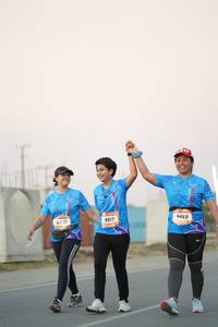 BIB: 8817, 9469
                            <button type="button" onclick="openModal(3239543)" class="btn btn-primary btn-sm float-right btn-popup" data-toggle="modal" data-target=".modal-high-quality">
                        <i class="fas fa-shopping-cart"></i> Add to Cart
                    </button>
                                            <button type="button" onclick="isThisMe(3239543, true)" class="btn btn-success btn-sm float-right btn-popup btn-isme hidden" data-toggle="tooltip" data-placement="bottom" title="นี่คือรูปของคุณใช่ไหม คลิกที่นี่เพื่อเอาเข้าอัลบั้ม">
                        <i class="fas fa-plus"></i> Add to album
                    </button>
                    <button type="button" onclick="isThisMe(3239543, false)" class="btn btn-warning btn-sm float-right btn-popup btn-isnotme hidden">
                        <i class="fas fa-ban"></i> Remove from album
                    </button>