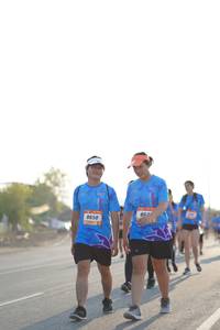 BIB: 8650
                            <button type="button" onclick="openModal(3305424)" class="btn btn-primary btn-sm float-right btn-popup" data-toggle="modal" data-target=".modal-high-quality">
                        <i class="fas fa-shopping-cart"></i> Add to Cart
                    </button>
                                            <button type="button" onclick="isThisMe(3305424, true)" class="btn btn-success btn-sm float-right btn-popup btn-isme hidden" data-toggle="tooltip" data-placement="bottom" title="นี่คือรูปของคุณใช่ไหม คลิกที่นี่เพื่อเอาเข้าอัลบั้ม">
                        <i class="fas fa-plus"></i> Add to album
                    </button>
                    <button type="button" onclick="isThisMe(3305424, false)" class="btn btn-warning btn-sm float-right btn-popup btn-isnotme hidden">
                        <i class="fas fa-ban"></i> Remove from album
                    </button>