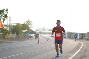 BIB: 9123
                            <button type="button" onclick="openModal(3305893)" class="btn btn-primary btn-sm float-right btn-popup" data-toggle="modal" data-target=".modal-high-quality">
                        <i class="fas fa-shopping-cart"></i> Add to Cart
                    </button>
                                            <button type="button" onclick="isThisMe(3305893, true)" class="btn btn-success btn-sm float-right btn-popup btn-isme hidden" data-toggle="tooltip" data-placement="bottom" title="นี่คือรูปของคุณใช่ไหม คลิกที่นี่เพื่อเอาเข้าอัลบั้ม">
                        <i class="fas fa-plus"></i> Add to album
                    </button>
                    <button type="button" onclick="isThisMe(3305893, false)" class="btn btn-warning btn-sm float-right btn-popup btn-isnotme hidden">
                        <i class="fas fa-ban"></i> Remove from album
                    </button>