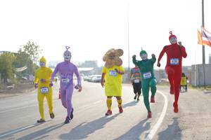 BIB: 
                            <button type="button" onclick="openModal(3303213)" class="btn btn-primary btn-sm float-right btn-popup" data-toggle="modal" data-target=".modal-high-quality">
                        <i class="fas fa-shopping-cart"></i> Add to Cart
                    </button>
                                            <button type="button" onclick="isThisMe(3303213, true)" class="btn btn-success btn-sm float-right btn-popup btn-isme hidden" data-toggle="tooltip" data-placement="bottom" title="นี่คือรูปของคุณใช่ไหม คลิกที่นี่เพื่อเอาเข้าอัลบั้ม">
                        <i class="fas fa-plus"></i> Add to album
                    </button>
                    <button type="button" onclick="isThisMe(3303213, false)" class="btn btn-warning btn-sm float-right btn-popup btn-isnotme hidden">
                        <i class="fas fa-ban"></i> Remove from album
                    </button>