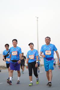 BIB: 8410, 9864, 8409
                            <button type="button" onclick="openModal(3308709)" class="btn btn-primary btn-sm float-right btn-popup" data-toggle="modal" data-target=".modal-high-quality">
                        <i class="fas fa-shopping-cart"></i> Add to Cart
                    </button>
                                            <button type="button" onclick="isThisMe(3308709, true)" class="btn btn-success btn-sm float-right btn-popup btn-isme hidden" data-toggle="tooltip" data-placement="bottom" title="นี่คือรูปของคุณใช่ไหม คลิกที่นี่เพื่อเอาเข้าอัลบั้ม">
                        <i class="fas fa-plus"></i> Add to album
                    </button>
                    <button type="button" onclick="isThisMe(3308709, false)" class="btn btn-warning btn-sm float-right btn-popup btn-isnotme hidden">
                        <i class="fas fa-ban"></i> Remove from album
                    </button>