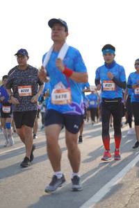 BIB: 8200, 8121, 478
                            <button type="button" onclick="openModal(3304509)" class="btn btn-primary btn-sm float-right btn-popup" data-toggle="modal" data-target=".modal-high-quality">
                        <i class="fas fa-shopping-cart"></i> Add to Cart
                    </button>
                                            <button type="button" onclick="isThisMe(3304509, true)" class="btn btn-success btn-sm float-right btn-popup btn-isme hidden" data-toggle="tooltip" data-placement="bottom" title="นี่คือรูปของคุณใช่ไหม คลิกที่นี่เพื่อเอาเข้าอัลบั้ม">
                        <i class="fas fa-plus"></i> Add to album
                    </button>
                    <button type="button" onclick="isThisMe(3304509, false)" class="btn btn-warning btn-sm float-right btn-popup btn-isnotme hidden">
                        <i class="fas fa-ban"></i> Remove from album
                    </button>