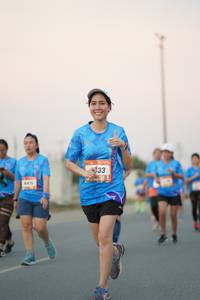 BIB: 033, 415, 9833
                            <button type="button" onclick="openModal(3239060)" class="btn btn-primary btn-sm float-right btn-popup" data-toggle="modal" data-target=".modal-high-quality">
                        <i class="fas fa-shopping-cart"></i> Add to Cart
                    </button>
                                            <button type="button" onclick="isThisMe(3239060, true)" class="btn btn-success btn-sm float-right btn-popup btn-isme hidden" data-toggle="tooltip" data-placement="bottom" title="นี่คือรูปของคุณใช่ไหม คลิกที่นี่เพื่อเอาเข้าอัลบั้ม">
                        <i class="fas fa-plus"></i> Add to album
                    </button>
                    <button type="button" onclick="isThisMe(3239060, false)" class="btn btn-warning btn-sm float-right btn-popup btn-isnotme hidden">
                        <i class="fas fa-ban"></i> Remove from album
                    </button>