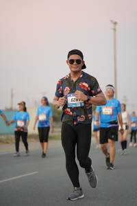 BIB: 626, 6261
                            <button type="button" onclick="openModal(3239882)" class="btn btn-primary btn-sm float-right btn-popup" data-toggle="modal" data-target=".modal-high-quality">
                        <i class="fas fa-shopping-cart"></i> Add to Cart
                    </button>
                                            <button type="button" onclick="isThisMe(3239882, true)" class="btn btn-success btn-sm float-right btn-popup btn-isme hidden" data-toggle="tooltip" data-placement="bottom" title="นี่คือรูปของคุณใช่ไหม คลิกที่นี่เพื่อเอาเข้าอัลบั้ม">
                        <i class="fas fa-plus"></i> Add to album
                    </button>
                    <button type="button" onclick="isThisMe(3239882, false)" class="btn btn-warning btn-sm float-right btn-popup btn-isnotme hidden">
                        <i class="fas fa-ban"></i> Remove from album
                    </button>