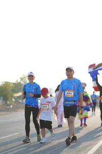 BIB: 8164, 8163, 
                            <button type="button" onclick="openModal(3305510)" class="btn btn-primary btn-sm float-right btn-popup" data-toggle="modal" data-target=".modal-high-quality">
                        <i class="fas fa-shopping-cart"></i> Add to Cart
                    </button>
                                            <button type="button" onclick="isThisMe(3305510, true)" class="btn btn-success btn-sm float-right btn-popup btn-isme hidden" data-toggle="tooltip" data-placement="bottom" title="นี่คือรูปของคุณใช่ไหม คลิกที่นี่เพื่อเอาเข้าอัลบั้ม">
                        <i class="fas fa-plus"></i> Add to album
                    </button>
                    <button type="button" onclick="isThisMe(3305510, false)" class="btn btn-warning btn-sm float-right btn-popup btn-isnotme hidden">
                        <i class="fas fa-ban"></i> Remove from album
                    </button>