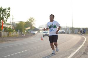 BIB: 
                            <button type="button" onclick="openModal(3305844)" class="btn btn-primary btn-sm float-right btn-popup" data-toggle="modal" data-target=".modal-high-quality">
                        <i class="fas fa-shopping-cart"></i> Add to Cart
                    </button>
                                            <button type="button" onclick="isThisMe(3305844, true)" class="btn btn-success btn-sm float-right btn-popup btn-isme hidden" data-toggle="tooltip" data-placement="bottom" title="นี่คือรูปของคุณใช่ไหม คลิกที่นี่เพื่อเอาเข้าอัลบั้ม">
                        <i class="fas fa-plus"></i> Add to album
                    </button>
                    <button type="button" onclick="isThisMe(3305844, false)" class="btn btn-warning btn-sm float-right btn-popup btn-isnotme hidden">
                        <i class="fas fa-ban"></i> Remove from album
                    </button>