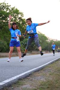 BIB: 
                            <button type="button" onclick="openModal(3213216)" class="btn btn-primary btn-sm float-right btn-popup" data-toggle="modal" data-target=".modal-high-quality">
                        <i class="fas fa-shopping-cart"></i> Add to Cart
                    </button>
                                            <button type="button" onclick="isThisMe(3213216, true)" class="btn btn-success btn-sm float-right btn-popup btn-isme hidden" data-toggle="tooltip" data-placement="bottom" title="นี่คือรูปของคุณใช่ไหม คลิกที่นี่เพื่อเอาเข้าอัลบั้ม">
                        <i class="fas fa-plus"></i> Add to album
                    </button>
                    <button type="button" onclick="isThisMe(3213216, false)" class="btn btn-warning btn-sm float-right btn-popup btn-isnotme hidden">
                        <i class="fas fa-ban"></i> Remove from album
                    </button>