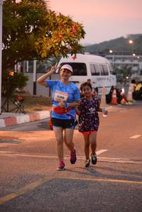 BIB: 188
                            <button type="button" onclick="openModal(3327065)" class="btn btn-primary btn-sm float-right btn-popup" data-toggle="modal" data-target=".modal-high-quality">
                        <i class="fas fa-shopping-cart"></i> Add to Cart
                    </button>
                                            <button type="button" onclick="isThisMe(3327065, true)" class="btn btn-success btn-sm float-right btn-popup btn-isme hidden" data-toggle="tooltip" data-placement="bottom" title="นี่คือรูปของคุณใช่ไหม คลิกที่นี่เพื่อเอาเข้าอัลบั้ม">
                        <i class="fas fa-plus"></i> Add to album
                    </button>
                    <button type="button" onclick="isThisMe(3327065, false)" class="btn btn-warning btn-sm float-right btn-popup btn-isnotme hidden">
                        <i class="fas fa-ban"></i> Remove from album
                    </button>