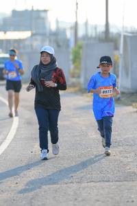 BIB: 8977
                            <button type="button" onclick="openModal(3235822)" class="btn btn-primary btn-sm float-right btn-popup" data-toggle="modal" data-target=".modal-high-quality">
                        <i class="fas fa-shopping-cart"></i> Add to Cart
                    </button>
                                            <button type="button" onclick="isThisMe(3235822, true)" class="btn btn-success btn-sm float-right btn-popup btn-isme hidden" data-toggle="tooltip" data-placement="bottom" title="นี่คือรูปของคุณใช่ไหม คลิกที่นี่เพื่อเอาเข้าอัลบั้ม">
                        <i class="fas fa-plus"></i> Add to album
                    </button>
                    <button type="button" onclick="isThisMe(3235822, false)" class="btn btn-warning btn-sm float-right btn-popup btn-isnotme hidden">
                        <i class="fas fa-ban"></i> Remove from album
                    </button>