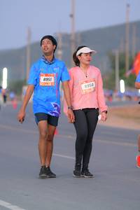 BIB: 8951, 8950
                            <button type="button" onclick="openModal(3276521)" class="btn btn-primary btn-sm float-right btn-popup" data-toggle="modal" data-target=".modal-high-quality">
                        <i class="fas fa-shopping-cart"></i> Add to Cart
                    </button>
                                            <button type="button" onclick="isThisMe(3276521, true)" class="btn btn-success btn-sm float-right btn-popup btn-isme hidden" data-toggle="tooltip" data-placement="bottom" title="นี่คือรูปของคุณใช่ไหม คลิกที่นี่เพื่อเอาเข้าอัลบั้ม">
                        <i class="fas fa-plus"></i> Add to album
                    </button>
                    <button type="button" onclick="isThisMe(3276521, false)" class="btn btn-warning btn-sm float-right btn-popup btn-isnotme hidden">
                        <i class="fas fa-ban"></i> Remove from album
                    </button>