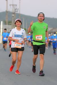 BIB: 9398, 9397
                            <button type="button" onclick="openModal(3267218)" class="btn btn-primary btn-sm float-right btn-popup" data-toggle="modal" data-target=".modal-high-quality">
                        <i class="fas fa-shopping-cart"></i> Add to Cart
                    </button>
                                            <button type="button" onclick="isThisMe(3267218, true)" class="btn btn-success btn-sm float-right btn-popup btn-isme hidden" data-toggle="tooltip" data-placement="bottom" title="นี่คือรูปของคุณใช่ไหม คลิกที่นี่เพื่อเอาเข้าอัลบั้ม">
                        <i class="fas fa-plus"></i> Add to album
                    </button>
                    <button type="button" onclick="isThisMe(3267218, false)" class="btn btn-warning btn-sm float-right btn-popup btn-isnotme hidden">
                        <i class="fas fa-ban"></i> Remove from album
                    </button>