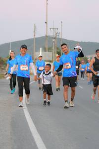 BIB: 9919
                            <button type="button" onclick="openModal(3269914)" class="btn btn-primary btn-sm float-right btn-popup" data-toggle="modal" data-target=".modal-high-quality">
                        <i class="fas fa-shopping-cart"></i> Add to Cart
                    </button>
                                            <button type="button" onclick="isThisMe(3269914, true)" class="btn btn-success btn-sm float-right btn-popup btn-isme hidden" data-toggle="tooltip" data-placement="bottom" title="นี่คือรูปของคุณใช่ไหม คลิกที่นี่เพื่อเอาเข้าอัลบั้ม">
                        <i class="fas fa-plus"></i> Add to album
                    </button>
                    <button type="button" onclick="isThisMe(3269914, false)" class="btn btn-warning btn-sm float-right btn-popup btn-isnotme hidden">
                        <i class="fas fa-ban"></i> Remove from album
                    </button>