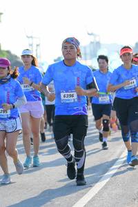 BIB: 685, 6396, 295
                            <button type="button" onclick="openModal(3171925)" class="btn btn-primary btn-sm float-right btn-popup" data-toggle="modal" data-target=".modal-high-quality">
                        <i class="fas fa-shopping-cart"></i> Add to Cart
                    </button>
                                            <button type="button" onclick="isThisMe(3171925, true)" class="btn btn-success btn-sm float-right btn-popup btn-isme hidden" data-toggle="tooltip" data-placement="bottom" title="นี่คือรูปของคุณใช่ไหม คลิกที่นี่เพื่อเอาเข้าอัลบั้ม">
                        <i class="fas fa-plus"></i> Add to album
                    </button>
                    <button type="button" onclick="isThisMe(3171925, false)" class="btn btn-warning btn-sm float-right btn-popup btn-isnotme hidden">
                        <i class="fas fa-ban"></i> Remove from album
                    </button>