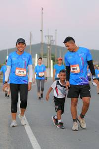 BIB: 8889, 9919
                            <button type="button" onclick="openModal(3270119)" class="btn btn-primary btn-sm float-right btn-popup" data-toggle="modal" data-target=".modal-high-quality">
                        <i class="fas fa-shopping-cart"></i> Add to Cart
                    </button>
                                            <button type="button" onclick="isThisMe(3270119, true)" class="btn btn-success btn-sm float-right btn-popup btn-isme hidden" data-toggle="tooltip" data-placement="bottom" title="นี่คือรูปของคุณใช่ไหม คลิกที่นี่เพื่อเอาเข้าอัลบั้ม">
                        <i class="fas fa-plus"></i> Add to album
                    </button>
                    <button type="button" onclick="isThisMe(3270119, false)" class="btn btn-warning btn-sm float-right btn-popup btn-isnotme hidden">
                        <i class="fas fa-ban"></i> Remove from album
                    </button>