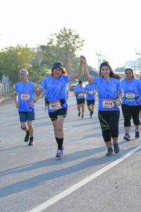 BIB: 8583, 8559, 9847
                            <button type="button" onclick="openModal(3209288)" class="btn btn-primary btn-sm float-right btn-popup" data-toggle="modal" data-target=".modal-high-quality">
                        <i class="fas fa-shopping-cart"></i> Add to Cart
                    </button>
                                            <button type="button" onclick="isThisMe(3209288, true)" class="btn btn-success btn-sm float-right btn-popup btn-isme hidden" data-toggle="tooltip" data-placement="bottom" title="นี่คือรูปของคุณใช่ไหม คลิกที่นี่เพื่อเอาเข้าอัลบั้ม">
                        <i class="fas fa-plus"></i> Add to album
                    </button>
                    <button type="button" onclick="isThisMe(3209288, false)" class="btn btn-warning btn-sm float-right btn-popup btn-isnotme hidden">
                        <i class="fas fa-ban"></i> Remove from album
                    </button>