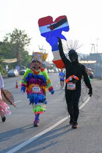 BIB: 3225, 9224
                            <button type="button" onclick="openModal(3229203)" class="btn btn-primary btn-sm float-right btn-popup" data-toggle="modal" data-target=".modal-high-quality">
                        <i class="fas fa-shopping-cart"></i> Add to Cart
                    </button>
                                            <button type="button" onclick="isThisMe(3229203, true)" class="btn btn-success btn-sm float-right btn-popup btn-isme hidden" data-toggle="tooltip" data-placement="bottom" title="นี่คือรูปของคุณใช่ไหม คลิกที่นี่เพื่อเอาเข้าอัลบั้ม">
                        <i class="fas fa-plus"></i> Add to album
                    </button>
                    <button type="button" onclick="isThisMe(3229203, false)" class="btn btn-warning btn-sm float-right btn-popup btn-isnotme hidden">
                        <i class="fas fa-ban"></i> Remove from album
                    </button>