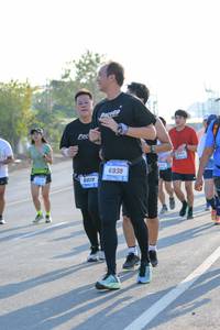 BIB: 6930, 6020
                            <button type="button" onclick="openModal(3210909)" class="btn btn-primary btn-sm float-right btn-popup" data-toggle="modal" data-target=".modal-high-quality">
                        <i class="fas fa-shopping-cart"></i> Add to Cart
                    </button>
                                            <button type="button" onclick="isThisMe(3210909, true)" class="btn btn-success btn-sm float-right btn-popup btn-isme hidden" data-toggle="tooltip" data-placement="bottom" title="นี่คือรูปของคุณใช่ไหม คลิกที่นี่เพื่อเอาเข้าอัลบั้ม">
                        <i class="fas fa-plus"></i> Add to album
                    </button>
                    <button type="button" onclick="isThisMe(3210909, false)" class="btn btn-warning btn-sm float-right btn-popup btn-isnotme hidden">
                        <i class="fas fa-ban"></i> Remove from album
                    </button>