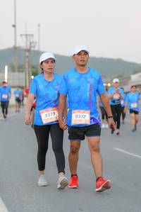 BIB: 9373, 9372
                            <button type="button" onclick="openModal(3256900)" class="btn btn-primary btn-sm float-right btn-popup" data-toggle="modal" data-target=".modal-high-quality">
                        <i class="fas fa-shopping-cart"></i> Add to Cart
                    </button>
                                            <button type="button" onclick="isThisMe(3256900, true)" class="btn btn-success btn-sm float-right btn-popup btn-isme hidden" data-toggle="tooltip" data-placement="bottom" title="นี่คือรูปของคุณใช่ไหม คลิกที่นี่เพื่อเอาเข้าอัลบั้ม">
                        <i class="fas fa-plus"></i> Add to album
                    </button>
                    <button type="button" onclick="isThisMe(3256900, false)" class="btn btn-warning btn-sm float-right btn-popup btn-isnotme hidden">
                        <i class="fas fa-ban"></i> Remove from album
                    </button>