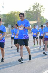 BIB: 924, 862
                            <button type="button" onclick="openModal(3202261)" class="btn btn-primary btn-sm float-right btn-popup" data-toggle="modal" data-target=".modal-high-quality">
                        <i class="fas fa-shopping-cart"></i> Add to Cart
                    </button>
                                            <button type="button" onclick="isThisMe(3202261, true)" class="btn btn-success btn-sm float-right btn-popup btn-isme hidden" data-toggle="tooltip" data-placement="bottom" title="นี่คือรูปของคุณใช่ไหม คลิกที่นี่เพื่อเอาเข้าอัลบั้ม">
                        <i class="fas fa-plus"></i> Add to album
                    </button>
                    <button type="button" onclick="isThisMe(3202261, false)" class="btn btn-warning btn-sm float-right btn-popup btn-isnotme hidden">
                        <i class="fas fa-ban"></i> Remove from album
                    </button>