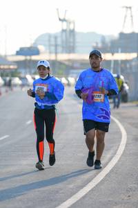 BIB: 292
                            <button type="button" onclick="openModal(3237284)" class="btn btn-primary btn-sm float-right btn-popup" data-toggle="modal" data-target=".modal-high-quality">
                        <i class="fas fa-shopping-cart"></i> Add to Cart
                    </button>
                                            <button type="button" onclick="isThisMe(3237284, true)" class="btn btn-success btn-sm float-right btn-popup btn-isme hidden" data-toggle="tooltip" data-placement="bottom" title="นี่คือรูปของคุณใช่ไหม คลิกที่นี่เพื่อเอาเข้าอัลบั้ม">
                        <i class="fas fa-plus"></i> Add to album
                    </button>
                    <button type="button" onclick="isThisMe(3237284, false)" class="btn btn-warning btn-sm float-right btn-popup btn-isnotme hidden">
                        <i class="fas fa-ban"></i> Remove from album
                    </button>