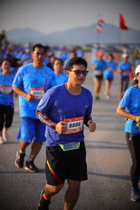 BIB: 433, 8886
                            <button type="button" onclick="openModal(3198103)" class="btn btn-primary btn-sm float-right btn-popup" data-toggle="modal" data-target=".modal-high-quality">
                        <i class="fas fa-shopping-cart"></i> Add to Cart
                    </button>
                                            <button type="button" onclick="isThisMe(3198103, true)" class="btn btn-success btn-sm float-right btn-popup btn-isme hidden" data-toggle="tooltip" data-placement="bottom" title="นี่คือรูปของคุณใช่ไหม คลิกที่นี่เพื่อเอาเข้าอัลบั้ม">
                        <i class="fas fa-plus"></i> Add to album
                    </button>
                    <button type="button" onclick="isThisMe(3198103, false)" class="btn btn-warning btn-sm float-right btn-popup btn-isnotme hidden">
                        <i class="fas fa-ban"></i> Remove from album
                    </button>