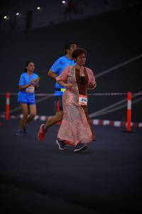 BIB: 958
                            <button type="button" onclick="openModal(3346311)" class="btn btn-primary btn-sm float-right btn-popup" data-toggle="modal" data-target=".modal-high-quality">
                        <i class="fas fa-shopping-cart"></i> Add to Cart
                    </button>
                                            <button type="button" onclick="isThisMe(3346311, true)" class="btn btn-success btn-sm float-right btn-popup btn-isme hidden" data-toggle="tooltip" data-placement="bottom" title="นี่คือรูปของคุณใช่ไหม คลิกที่นี่เพื่อเอาเข้าอัลบั้ม">
                        <i class="fas fa-plus"></i> Add to album
                    </button>
                    <button type="button" onclick="isThisMe(3346311, false)" class="btn btn-warning btn-sm float-right btn-popup btn-isnotme hidden">
                        <i class="fas fa-ban"></i> Remove from album
                    </button>