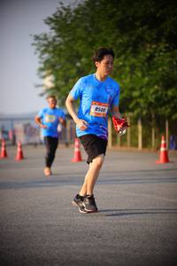 BIB: 8500
                            <button type="button" onclick="openModal(3192850)" class="btn btn-primary btn-sm float-right btn-popup" data-toggle="modal" data-target=".modal-high-quality">
                        <i class="fas fa-shopping-cart"></i> Add to Cart
                    </button>
                                            <button type="button" onclick="isThisMe(3192850, true)" class="btn btn-success btn-sm float-right btn-popup btn-isme hidden" data-toggle="tooltip" data-placement="bottom" title="นี่คือรูปของคุณใช่ไหม คลิกที่นี่เพื่อเอาเข้าอัลบั้ม">
                        <i class="fas fa-plus"></i> Add to album
                    </button>
                    <button type="button" onclick="isThisMe(3192850, false)" class="btn btn-warning btn-sm float-right btn-popup btn-isnotme hidden">
                        <i class="fas fa-ban"></i> Remove from album
                    </button>