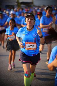 BIB: 8259
                            <button type="button" onclick="openModal(3193796)" class="btn btn-primary btn-sm float-right btn-popup" data-toggle="modal" data-target=".modal-high-quality">
                        <i class="fas fa-shopping-cart"></i> Add to Cart
                    </button>
                                            <button type="button" onclick="isThisMe(3193796, true)" class="btn btn-success btn-sm float-right btn-popup btn-isme hidden" data-toggle="tooltip" data-placement="bottom" title="นี่คือรูปของคุณใช่ไหม คลิกที่นี่เพื่อเอาเข้าอัลบั้ม">
                        <i class="fas fa-plus"></i> Add to album
                    </button>
                    <button type="button" onclick="isThisMe(3193796, false)" class="btn btn-warning btn-sm float-right btn-popup btn-isnotme hidden">
                        <i class="fas fa-ban"></i> Remove from album
                    </button>