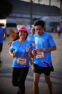 BIB: 9856, 9823
                            <button type="button" onclick="openModal(3200324)" class="btn btn-primary btn-sm float-right btn-popup" data-toggle="modal" data-target=".modal-high-quality">
                        <i class="fas fa-shopping-cart"></i> Add to Cart
                    </button>
                                            <button type="button" onclick="isThisMe(3200324, true)" class="btn btn-success btn-sm float-right btn-popup btn-isme hidden" data-toggle="tooltip" data-placement="bottom" title="นี่คือรูปของคุณใช่ไหม คลิกที่นี่เพื่อเอาเข้าอัลบั้ม">
                        <i class="fas fa-plus"></i> Add to album
                    </button>
                    <button type="button" onclick="isThisMe(3200324, false)" class="btn btn-warning btn-sm float-right btn-popup btn-isnotme hidden">
                        <i class="fas fa-ban"></i> Remove from album
                    </button>