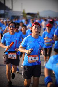 BIB: 8189, 8190
                            <button type="button" onclick="openModal(3194184)" class="btn btn-primary btn-sm float-right btn-popup" data-toggle="modal" data-target=".modal-high-quality">
                        <i class="fas fa-shopping-cart"></i> Add to Cart
                    </button>
                                            <button type="button" onclick="isThisMe(3194184, true)" class="btn btn-success btn-sm float-right btn-popup btn-isme hidden" data-toggle="tooltip" data-placement="bottom" title="นี่คือรูปของคุณใช่ไหม คลิกที่นี่เพื่อเอาเข้าอัลบั้ม">
                        <i class="fas fa-plus"></i> Add to album
                    </button>
                    <button type="button" onclick="isThisMe(3194184, false)" class="btn btn-warning btn-sm float-right btn-popup btn-isnotme hidden">
                        <i class="fas fa-ban"></i> Remove from album
                    </button>