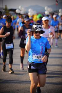 BIB: 6391
                            <button type="button" onclick="openModal(3190735)" class="btn btn-primary btn-sm float-right btn-popup" data-toggle="modal" data-target=".modal-high-quality">
                        <i class="fas fa-shopping-cart"></i> Add to Cart
                    </button>
                                            <button type="button" onclick="isThisMe(3190735, true)" class="btn btn-success btn-sm float-right btn-popup btn-isme hidden" data-toggle="tooltip" data-placement="bottom" title="นี่คือรูปของคุณใช่ไหม คลิกที่นี่เพื่อเอาเข้าอัลบั้ม">
                        <i class="fas fa-plus"></i> Add to album
                    </button>
                    <button type="button" onclick="isThisMe(3190735, false)" class="btn btn-warning btn-sm float-right btn-popup btn-isnotme hidden">
                        <i class="fas fa-ban"></i> Remove from album
                    </button>