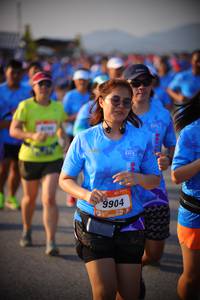 BIB: 904
                            <button type="button" onclick="openModal(3195692)" class="btn btn-primary btn-sm float-right btn-popup" data-toggle="modal" data-target=".modal-high-quality">
                        <i class="fas fa-shopping-cart"></i> Add to Cart
                    </button>
                                            <button type="button" onclick="isThisMe(3195692, true)" class="btn btn-success btn-sm float-right btn-popup btn-isme hidden" data-toggle="tooltip" data-placement="bottom" title="นี่คือรูปของคุณใช่ไหม คลิกที่นี่เพื่อเอาเข้าอัลบั้ม">
                        <i class="fas fa-plus"></i> Add to album
                    </button>
                    <button type="button" onclick="isThisMe(3195692, false)" class="btn btn-warning btn-sm float-right btn-popup btn-isnotme hidden">
                        <i class="fas fa-ban"></i> Remove from album
                    </button>