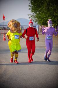 BIB: 6793, 6790, 807
                            <button type="button" onclick="openModal(3191776)" class="btn btn-primary btn-sm float-right btn-popup" data-toggle="modal" data-target=".modal-high-quality">
                        <i class="fas fa-shopping-cart"></i> Add to Cart
                    </button>
                                            <button type="button" onclick="isThisMe(3191776, true)" class="btn btn-success btn-sm float-right btn-popup btn-isme hidden" data-toggle="tooltip" data-placement="bottom" title="นี่คือรูปของคุณใช่ไหม คลิกที่นี่เพื่อเอาเข้าอัลบั้ม">
                        <i class="fas fa-plus"></i> Add to album
                    </button>
                    <button type="button" onclick="isThisMe(3191776, false)" class="btn btn-warning btn-sm float-right btn-popup btn-isnotme hidden">
                        <i class="fas fa-ban"></i> Remove from album
                    </button>