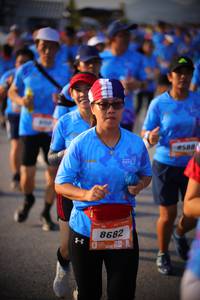 BIB: 8682
                            <button type="button" onclick="openModal(3196220)" class="btn btn-primary btn-sm float-right btn-popup" data-toggle="modal" data-target=".modal-high-quality">
                        <i class="fas fa-shopping-cart"></i> Add to Cart
                    </button>
                                            <button type="button" onclick="isThisMe(3196220, true)" class="btn btn-success btn-sm float-right btn-popup btn-isme hidden" data-toggle="tooltip" data-placement="bottom" title="นี่คือรูปของคุณใช่ไหม คลิกที่นี่เพื่อเอาเข้าอัลบั้ม">
                        <i class="fas fa-plus"></i> Add to album
                    </button>
                    <button type="button" onclick="isThisMe(3196220, false)" class="btn btn-warning btn-sm float-right btn-popup btn-isnotme hidden">
                        <i class="fas fa-ban"></i> Remove from album
                    </button>