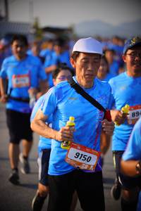 BIB: 9150
                            <button type="button" onclick="openModal(3196285)" class="btn btn-primary btn-sm float-right btn-popup" data-toggle="modal" data-target=".modal-high-quality">
                        <i class="fas fa-shopping-cart"></i> Add to Cart
                    </button>
                                            <button type="button" onclick="isThisMe(3196285, true)" class="btn btn-success btn-sm float-right btn-popup btn-isme hidden" data-toggle="tooltip" data-placement="bottom" title="นี่คือรูปของคุณใช่ไหม คลิกที่นี่เพื่อเอาเข้าอัลบั้ม">
                        <i class="fas fa-plus"></i> Add to album
                    </button>
                    <button type="button" onclick="isThisMe(3196285, false)" class="btn btn-warning btn-sm float-right btn-popup btn-isnotme hidden">
                        <i class="fas fa-ban"></i> Remove from album
                    </button>