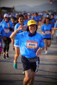 BIB: 8685
                            <button type="button" onclick="openModal(3193640)" class="btn btn-primary btn-sm float-right btn-popup" data-toggle="modal" data-target=".modal-high-quality">
                        <i class="fas fa-shopping-cart"></i> Add to Cart
                    </button>
                                            <button type="button" onclick="isThisMe(3193640, true)" class="btn btn-success btn-sm float-right btn-popup btn-isme hidden" data-toggle="tooltip" data-placement="bottom" title="นี่คือรูปของคุณใช่ไหม คลิกที่นี่เพื่อเอาเข้าอัลบั้ม">
                        <i class="fas fa-plus"></i> Add to album
                    </button>
                    <button type="button" onclick="isThisMe(3193640, false)" class="btn btn-warning btn-sm float-right btn-popup btn-isnotme hidden">
                        <i class="fas fa-ban"></i> Remove from album
                    </button>