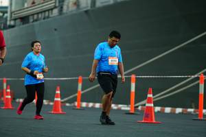 BIB: 9202
                            <button type="button" onclick="openModal(3339096)" class="btn btn-primary btn-sm float-right btn-popup" data-toggle="modal" data-target=".modal-high-quality">
                        <i class="fas fa-shopping-cart"></i> Add to Cart
                    </button>
                                            <button type="button" onclick="isThisMe(3339096, true)" class="btn btn-success btn-sm float-right btn-popup btn-isme hidden" data-toggle="tooltip" data-placement="bottom" title="นี่คือรูปของคุณใช่ไหม คลิกที่นี่เพื่อเอาเข้าอัลบั้ม">
                        <i class="fas fa-plus"></i> Add to album
                    </button>
                    <button type="button" onclick="isThisMe(3339096, false)" class="btn btn-warning btn-sm float-right btn-popup btn-isnotme hidden">
                        <i class="fas fa-ban"></i> Remove from album
                    </button>