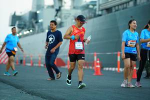 BIB: 885, 643
                            <button type="button" onclick="openModal(3339340)" class="btn btn-primary btn-sm float-right btn-popup" data-toggle="modal" data-target=".modal-high-quality">
                        <i class="fas fa-shopping-cart"></i> Add to Cart
                    </button>
                                            <button type="button" onclick="isThisMe(3339340, true)" class="btn btn-success btn-sm float-right btn-popup btn-isme hidden" data-toggle="tooltip" data-placement="bottom" title="นี่คือรูปของคุณใช่ไหม คลิกที่นี่เพื่อเอาเข้าอัลบั้ม">
                        <i class="fas fa-plus"></i> Add to album
                    </button>
                    <button type="button" onclick="isThisMe(3339340, false)" class="btn btn-warning btn-sm float-right btn-popup btn-isnotme hidden">
                        <i class="fas fa-ban"></i> Remove from album
                    </button>