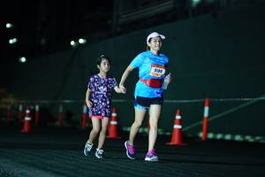 BIB: 9188
                            <button type="button" onclick="openModal(3345107)" class="btn btn-primary btn-sm float-right btn-popup" data-toggle="modal" data-target=".modal-high-quality">
                        <i class="fas fa-shopping-cart"></i> Add to Cart
                    </button>
                                            <button type="button" onclick="isThisMe(3345107, true)" class="btn btn-success btn-sm float-right btn-popup btn-isme hidden" data-toggle="tooltip" data-placement="bottom" title="นี่คือรูปของคุณใช่ไหม คลิกที่นี่เพื่อเอาเข้าอัลบั้ม">
                        <i class="fas fa-plus"></i> Add to album
                    </button>
                    <button type="button" onclick="isThisMe(3345107, false)" class="btn btn-warning btn-sm float-right btn-popup btn-isnotme hidden">
                        <i class="fas fa-ban"></i> Remove from album
                    </button>