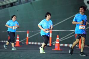 BIB: 3829, 8468
                            <button type="button" onclick="openModal(3342968)" class="btn btn-primary btn-sm float-right btn-popup" data-toggle="modal" data-target=".modal-high-quality">
                        <i class="fas fa-shopping-cart"></i> Add to Cart
                    </button>
                                            <button type="button" onclick="isThisMe(3342968, true)" class="btn btn-success btn-sm float-right btn-popup btn-isme hidden" data-toggle="tooltip" data-placement="bottom" title="นี่คือรูปของคุณใช่ไหม คลิกที่นี่เพื่อเอาเข้าอัลบั้ม">
                        <i class="fas fa-plus"></i> Add to album
                    </button>
                    <button type="button" onclick="isThisMe(3342968, false)" class="btn btn-warning btn-sm float-right btn-popup btn-isnotme hidden">
                        <i class="fas fa-ban"></i> Remove from album
                    </button>