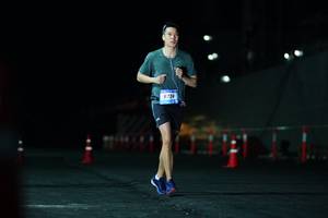 BIB: 6724
                            <button type="button" onclick="openModal(3345319)" class="btn btn-primary btn-sm float-right btn-popup" data-toggle="modal" data-target=".modal-high-quality">
                        <i class="fas fa-shopping-cart"></i> Add to Cart
                    </button>
                                            <button type="button" onclick="isThisMe(3345319, true)" class="btn btn-success btn-sm float-right btn-popup btn-isme hidden" data-toggle="tooltip" data-placement="bottom" title="นี่คือรูปของคุณใช่ไหม คลิกที่นี่เพื่อเอาเข้าอัลบั้ม">
                        <i class="fas fa-plus"></i> Add to album
                    </button>
                    <button type="button" onclick="isThisMe(3345319, false)" class="btn btn-warning btn-sm float-right btn-popup btn-isnotme hidden">
                        <i class="fas fa-ban"></i> Remove from album
                    </button>