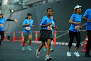 BIB: 882
                            <button type="button" onclick="openModal(3339203)" class="btn btn-primary btn-sm float-right btn-popup" data-toggle="modal" data-target=".modal-high-quality">
                        <i class="fas fa-shopping-cart"></i> Add to Cart
                    </button>
                                            <button type="button" onclick="isThisMe(3339203, true)" class="btn btn-success btn-sm float-right btn-popup btn-isme hidden" data-toggle="tooltip" data-placement="bottom" title="นี่คือรูปของคุณใช่ไหม คลิกที่นี่เพื่อเอาเข้าอัลบั้ม">
                        <i class="fas fa-plus"></i> Add to album
                    </button>
                    <button type="button" onclick="isThisMe(3339203, false)" class="btn btn-warning btn-sm float-right btn-popup btn-isnotme hidden">
                        <i class="fas fa-ban"></i> Remove from album
                    </button>