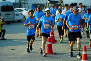 BIB: 9473, 9833, 899
                            <button type="button" onclick="openModal(3331482)" class="btn btn-primary btn-sm float-right btn-popup" data-toggle="modal" data-target=".modal-high-quality">
                        <i class="fas fa-shopping-cart"></i> Add to Cart
                    </button>
                                            <button type="button" onclick="isThisMe(3331482, true)" class="btn btn-success btn-sm float-right btn-popup btn-isme hidden" data-toggle="tooltip" data-placement="bottom" title="นี่คือรูปของคุณใช่ไหม คลิกที่นี่เพื่อเอาเข้าอัลบั้ม">
                        <i class="fas fa-plus"></i> Add to album
                    </button>
                    <button type="button" onclick="isThisMe(3331482, false)" class="btn btn-warning btn-sm float-right btn-popup btn-isnotme hidden">
                        <i class="fas fa-ban"></i> Remove from album
                    </button>