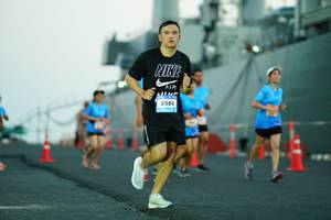 BIB: 6504
                            <button type="button" onclick="openModal(3339710)" class="btn btn-primary btn-sm float-right btn-popup" data-toggle="modal" data-target=".modal-high-quality">
                        <i class="fas fa-shopping-cart"></i> Add to Cart
                    </button>
                                            <button type="button" onclick="isThisMe(3339710, true)" class="btn btn-success btn-sm float-right btn-popup btn-isme hidden" data-toggle="tooltip" data-placement="bottom" title="นี่คือรูปของคุณใช่ไหม คลิกที่นี่เพื่อเอาเข้าอัลบั้ม">
                        <i class="fas fa-plus"></i> Add to album
                    </button>
                    <button type="button" onclick="isThisMe(3339710, false)" class="btn btn-warning btn-sm float-right btn-popup btn-isnotme hidden">
                        <i class="fas fa-ban"></i> Remove from album
                    </button>